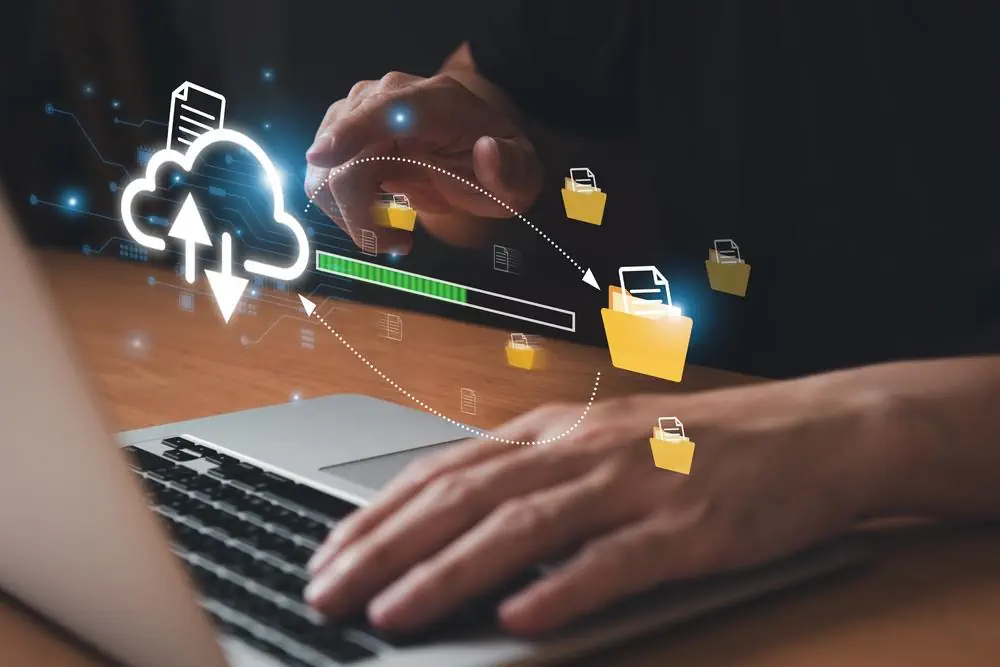 datensicherung-am-laptop
